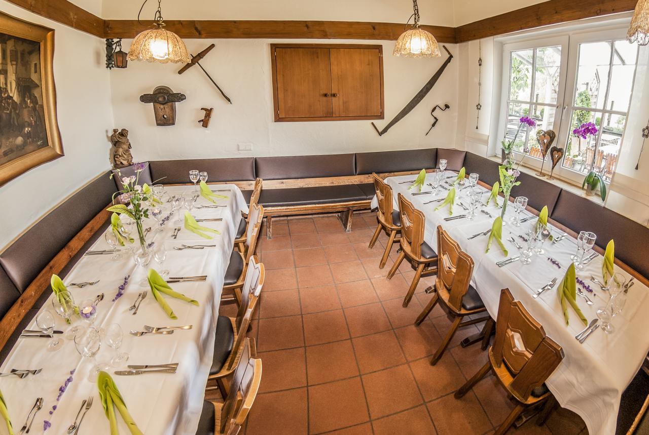 Hotel-Restaurant Bauer-Keller غريدينغ المظهر الخارجي الصورة